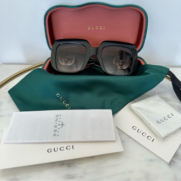 New! Authentic GUCCI Oversized Square Sunglasses. - Picture 13 of 13